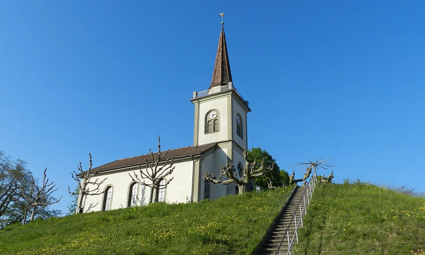Temple de Bussigny (©ItsMariano, CC BY-SA 4.0 Wikimedia Commons)